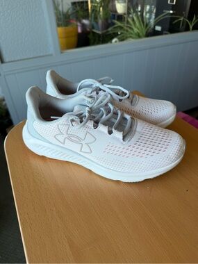 Under Armour Charged Pursuit 3 Shoes